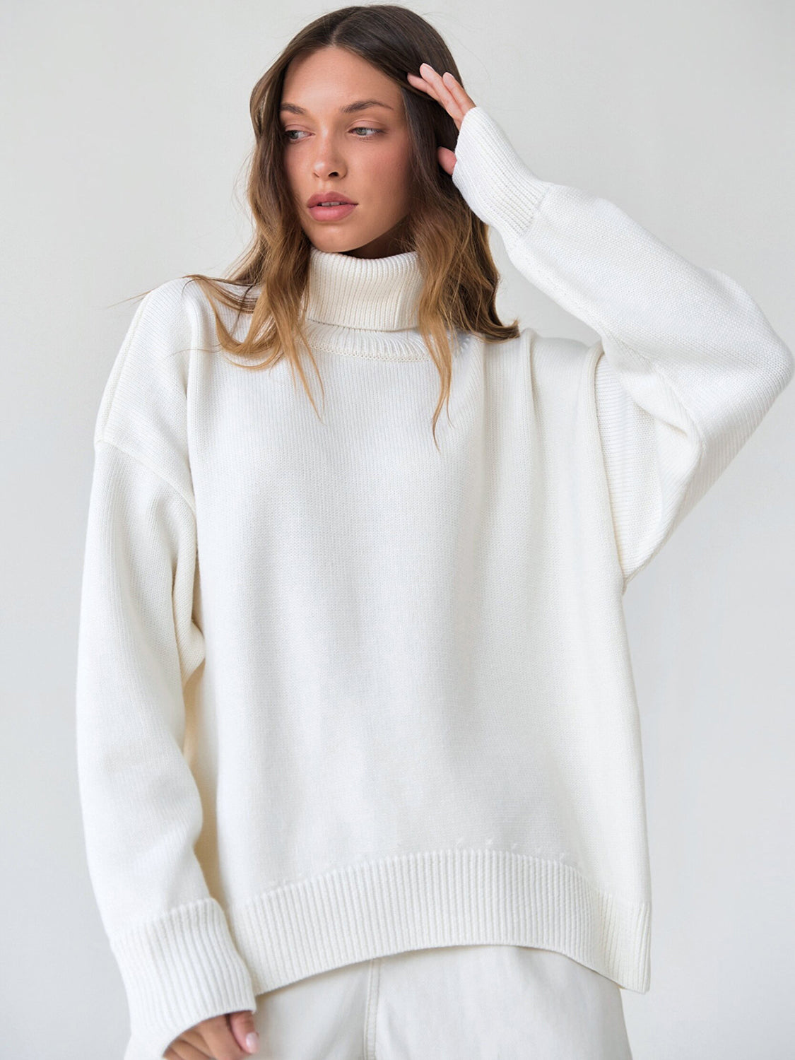 Elara Relaxed Turtleneck Sweater